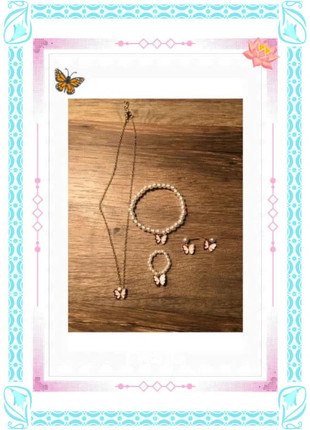 Ensemble bijoux perles papillon collier, bague, bracelet, boucles d'oreilles Y2K, zustand: Neu, 19,00 €, 20,65 € inklusive Vinted-Käuferschutz