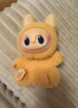 Labubu Beige, brand: POPMART, condizioni: Nuovo senza cartellino, taglia: Taglia unica, €8.00, €9.10 include la Protezione acquisti