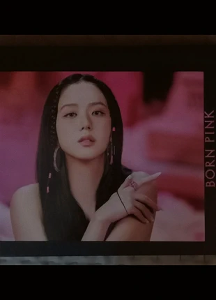 official jisoo's large postcard from the pink version of "Born Pink" by BlackPink , estado: Novo sem etiquetas, €6.00, €7.00 inclui Proteção do Comprador