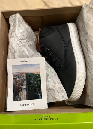 Scarponcino Lumberjack junior blu scuro numero 32, merk: Lumberjack, staat: Nieuw met prijskaartje, maat: 32, € 32,00, € 34,30 inclusief Kopersbescherming