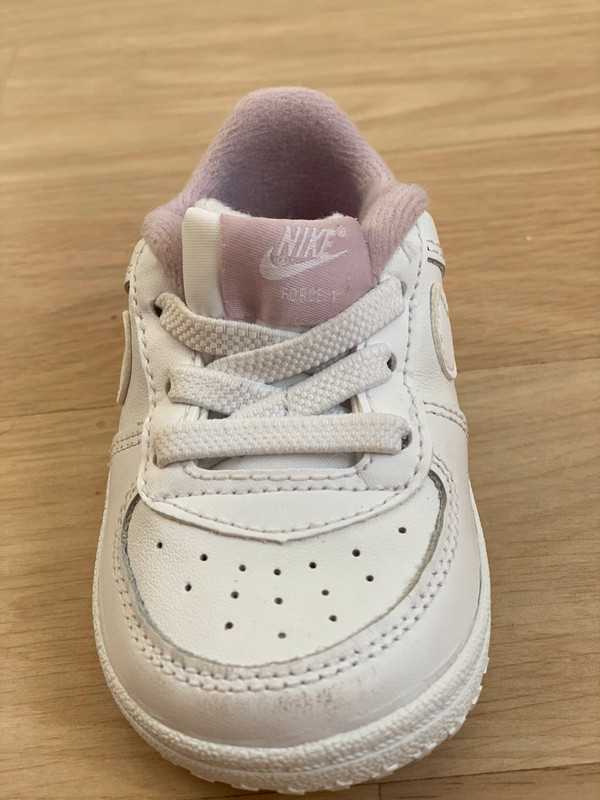 Baby nike sales pram shoes