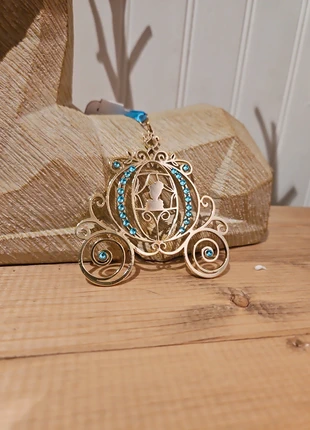 Ornement Cendrillon, marque: Disney, état: Neuf avec étiquette, 13,00 €, 14,35 € Protection acheteurs incluse