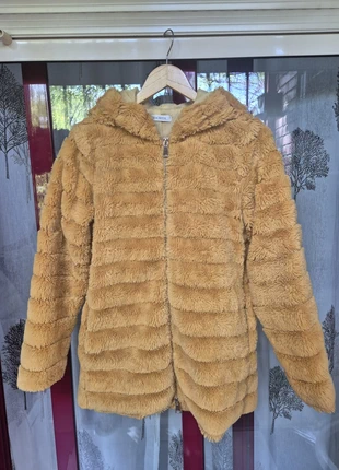 Chaqueta tipo borreguito amarilla mostaza – Talla S – Vamiia – Suave y abrigada, brand: Vamiia, condizioni: Ottime, taglia: S / IT 40 / EU 36, €15.00, €16.45 include la Protezione acquisti