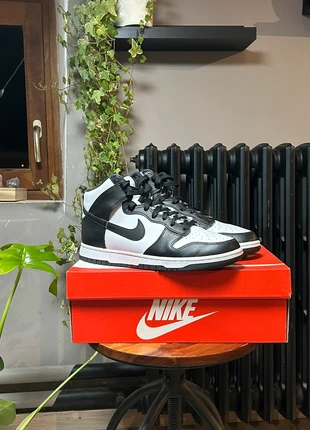 Nike panda dunk high, marque: Nike, état: Neuf sans étiquette, taille: 43, 60,00 €, 63,70 € Protection acheteurs incluse