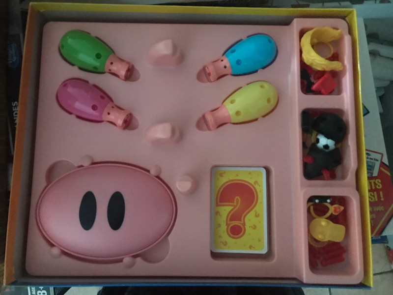 Le Cochon Qui Rit Encore Plus, Board Game