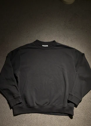 sweat weekday gris, brand: Weekday, condizioni: Ottime, taglia: M, €35.00, €37.45 include la Protezione acquisti