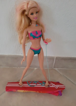 Barbie sirène surfeuse, marca: Mattel, estado: Muy bueno, tamaño: 3 años / 98 cm, 7,00 €, 8,05 € Protección al comprador incluida