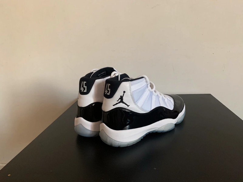 Air Jordan 11 Concord Retro 2018 size US 10 Vinted
