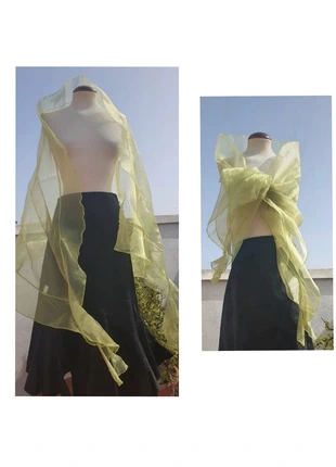 Écharpe vert vif. Chal echarpe verde luminoso, marque: berta castillo, état: Neuf sans étiquette, 22,00 €, 23,80 € Protection acheteurs incluse