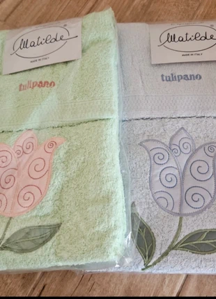 Asciugamani 2 coppie set 1+1 ospite 100% cotone nuove, condizioni: Nuovo con cartellino, €8.00, €9.10 include la Protezione acquisti