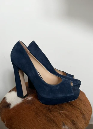 Talon haut bleu marine, marque: ASOS, état: Neuf sans étiquette, taille: 39, 10,00 €, 11,20 € Protection acheteurs incluse