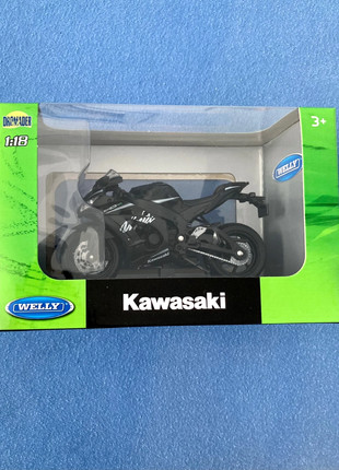 Obrázek k inzerátu: Kawasaki ninja zx10rr miniaturka zabawka kolekcjonerska moto motorcycle bike biker japan jdm