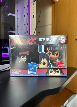 Funko pop Inosuke hashibira w/ t-shirt demon slayer gamestop exclusive, marque: Funko, état: Très bon état, taille: L, 50,00 €, 53,20 € Protection acheteurs incluse