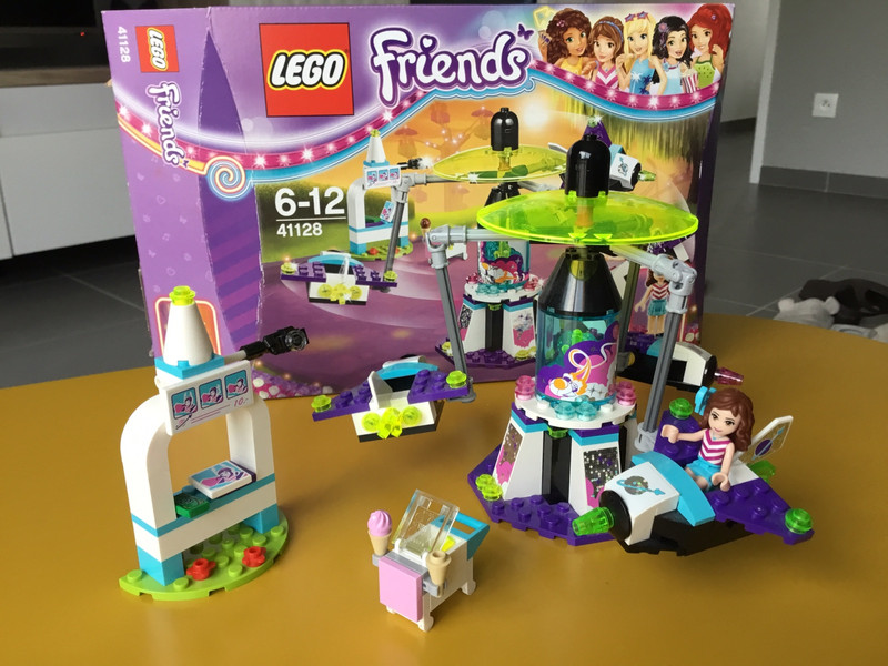 LEGO® Friends 41128 Le manège volant du parc d'attractions - Lego