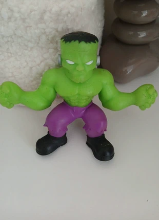 Figurine hulk🌿🎁, marca: Hucke, estado: Muito bom, tamanho: 24-36 meses / 92 cm, €2.50, €3.33 inclui Proteção do Comprador Pro