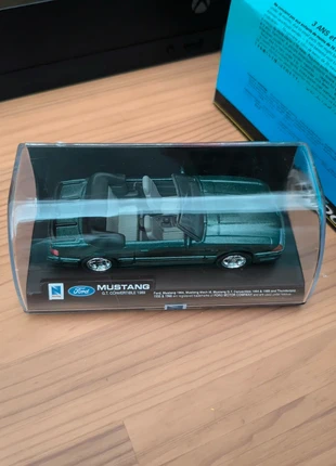 Ford mustang GT convertible 1989, merk: New Ray, staat: Heel goed, maat: Universeel, € 9,50, € 10,68 inclusief Kopersbescherming Pro
