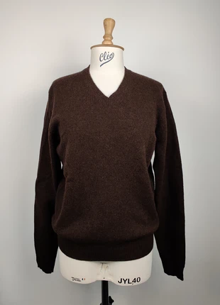 Pull en laine col V Uniqlo marron – taille M, marque: Uniqlo, état: Très bon état, taille: M, 39,90 €, 42,60 € Protection acheteurs incluse