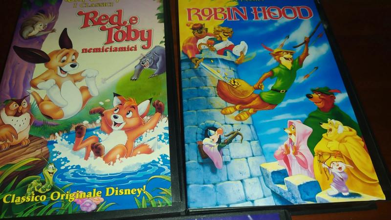 VHS Oliver & Company Walt Disney+Robin Hood,Red E Toby,I Classici Walt Disney(3) 2