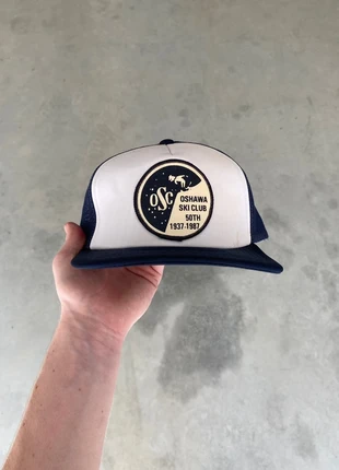 Vintage Oshawa Ski Club 80s Trucker Hat, merk: Vintage, staat: Goed, maat: Universele maat, € 12,95, € 14,30 inclusief Kopersbescherming Pro
