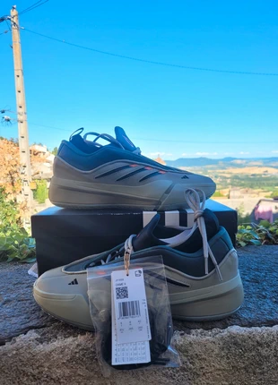 Chaussure de basketball adidas dame 9, marca: adidas, estado: Nuevo con etiquetas, tamaño: 42, 75,00 €, 79,45 € Protección al comprador incluida