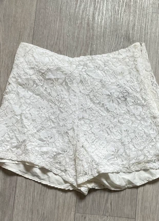 White Lace Short, marque: Shein, état: Très bon état, taille: XL / 42 / 14, 3,00 €, 3,85 € Protection acheteurs incluse