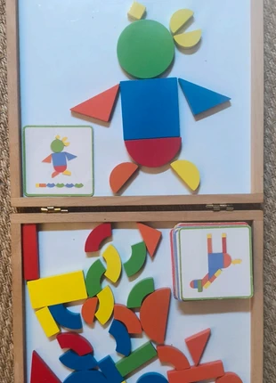 Jeu aimanté de formes djeco, brand: Djeco, condizioni: Discrete, taglia: 3 anni / 98 cm, €5.00, €5.95 include la Protezione acquisti