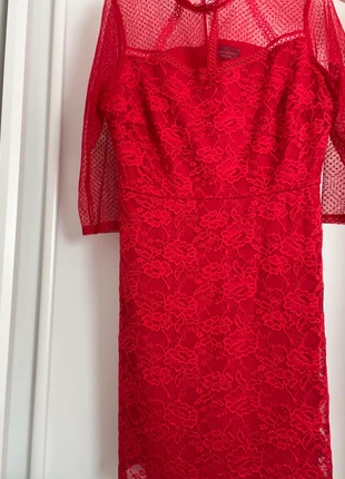 rotes Spitzenkleid von C&A, merk: C&A, staat: Heel goed, maat: XL / 42 / 14, € 20,00, € 21,70 inclusief Kopersbescherming
