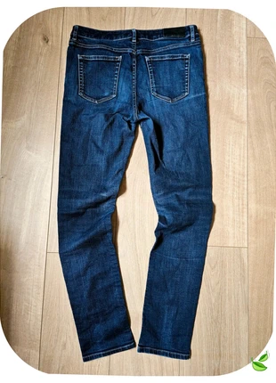 Jean's femme lacoste taille w30 fr 40, brand: Lacoste, condizioni: Ottime, taglia: L / IT 44 / EU 40, €24.90, €26.85 include la Protezione acquisti Pro