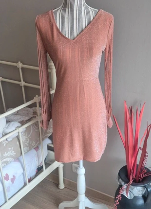 💫Robe de soirée saumonée glitter taille S excellent état, marque: pas de marque, état: Très bon état, taille: S / 36 / 8, 8,00 €, 9,10 € Protection acheteurs incluse