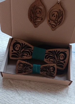 Noeud papillon bois, zustand: Sehr gut, 10,00 €, 11,20 € inklusive Vinted-Käuferschutz