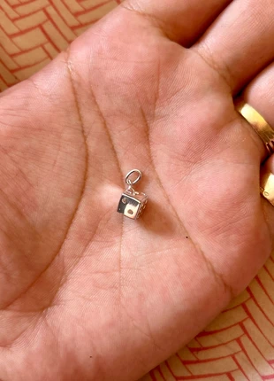 Pendentif dé en argent massif, merk: Argent, staat: Heel goed, € 22,95, € 24,80 inclusief Kopersbescherming Pro