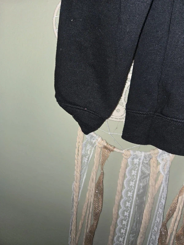 🎩 Sweat à capuche 10 ans🎩 - photo numéro 3