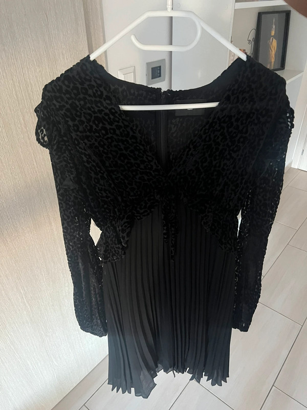 Black dress 1