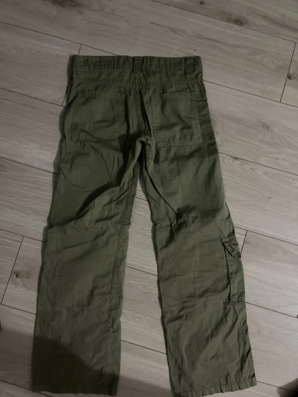 Pantalon cargo jambes larges kaki 5