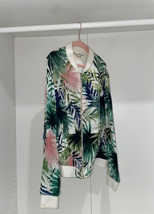 Pull Naf Naf taille 36, marque: Naf Naf, état: Très bon état, taille: S / 36 / 8, 3,00 €, 3,85 € Protection acheteurs incluse