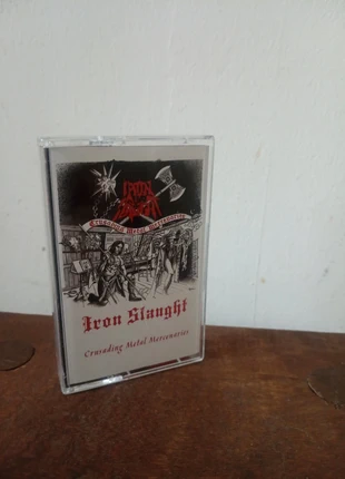 Iron Slaught, zustand: Sehr gut, 8,00 €, 9,10 € inklusive Vinted-Käuferschutz