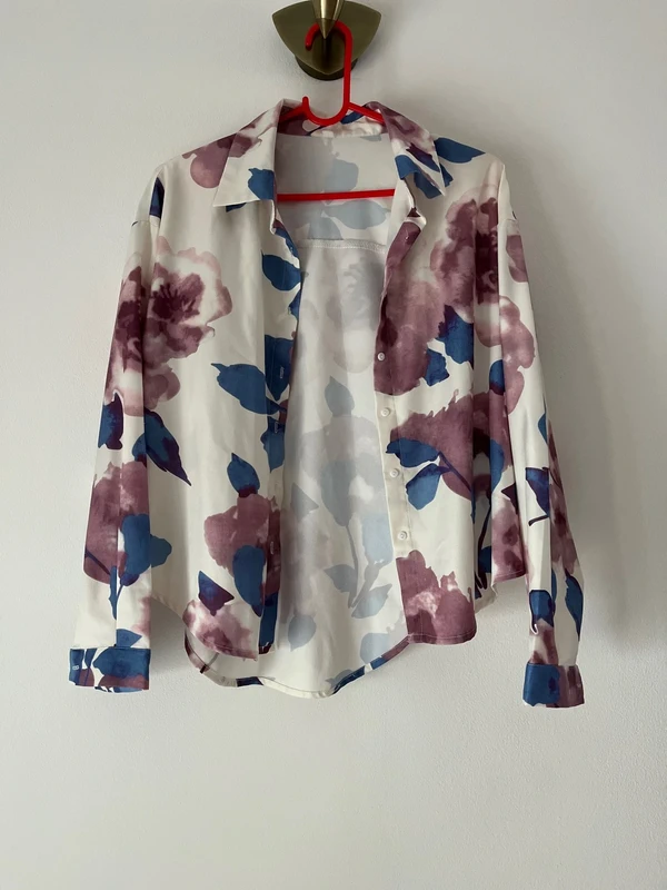 Chemise à fleurs - photo numéro 2
