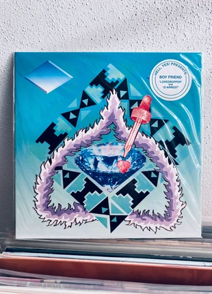 Boy Friend 'Lovedropper/D'Arrest', estado: Novo sem etiquetas, €5.00, €5.95 inclui Proteção do Comprador