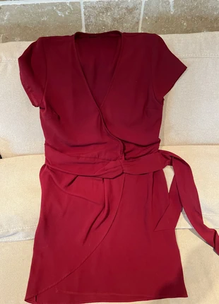 Robe ikks très peu portée, marque: IKKS, état: Très bon état, taille: M / 38 / 10, 15,00 €, 16,45 € Protection acheteurs incluse