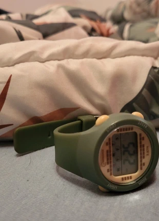 Horloge, merk: Omega, staat: Heel goed, € 3,00, € 3,85 inclusief Kopersbescherming