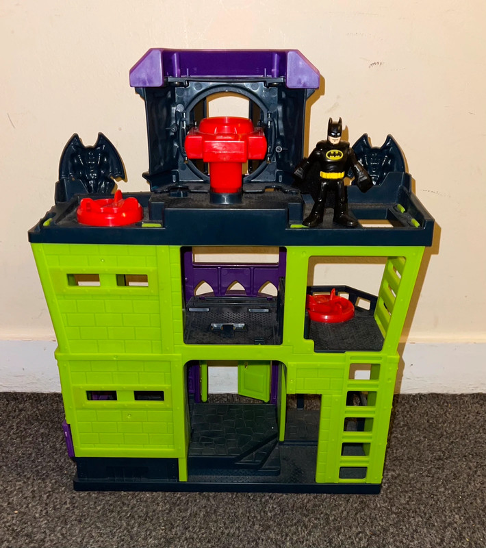 Imaginext arkham asylum deals