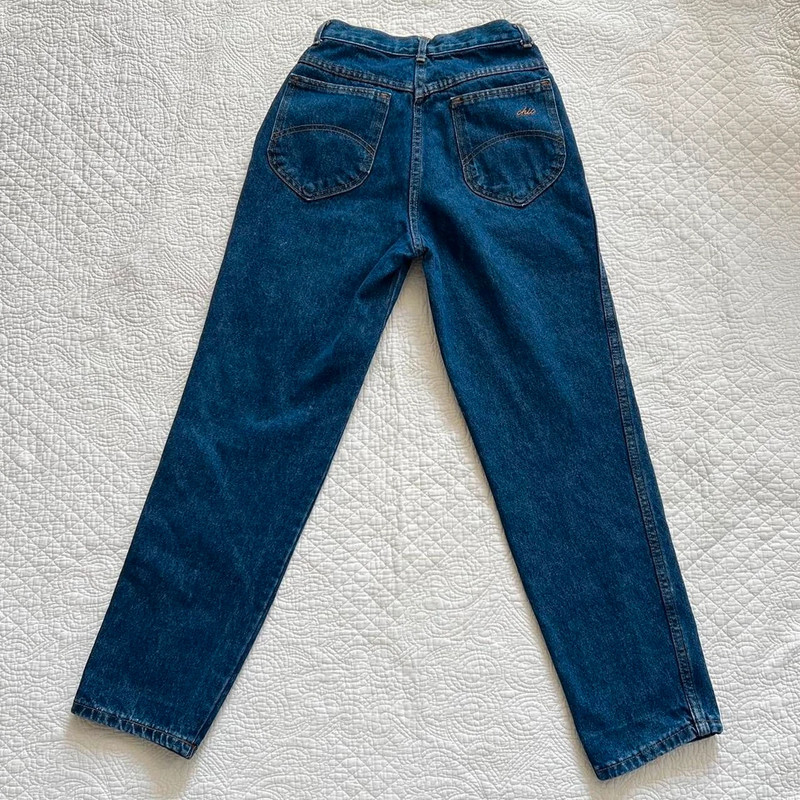 Vintage Chic mom jeans 3