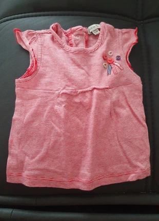 T shirt rouge 3 mois, marke: Grain de Blé, zustand: Sehr gut, größe: 3-6 Monate / 62, 1,00 €, 1,75 € inklusive Vinted-Käuferschutz