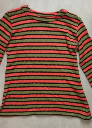 🎀 très beau petit pull coloré H &M seulement 10 eur 🎨, marca: H&M, estado: Novo sem etiquetas, tamanho: M / 38 / 10, €10.00, €11.20 inclui Proteção do Comprador
