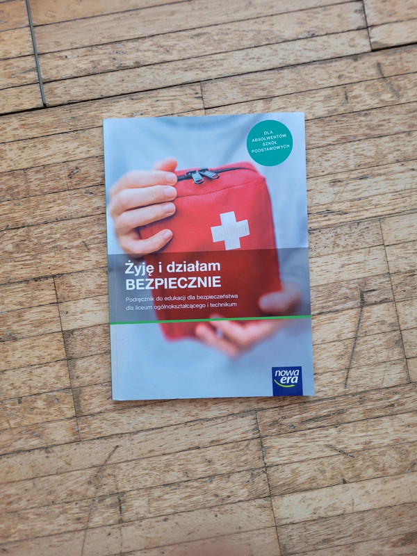 Nowa Era Edukacja Dla Bezpieczeństwa Klasa 8 Program Nauczania Podręcznik Edukacja dla bezpieczeństwa Żyje i działam bezpiecznie nowa