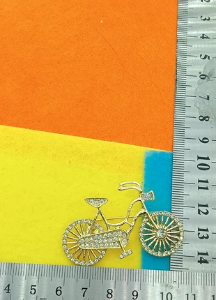 Broche, brand: Montre.fr, condizioni: Ottime, €5.00, €5.95 include la Protezione acquisti Pro