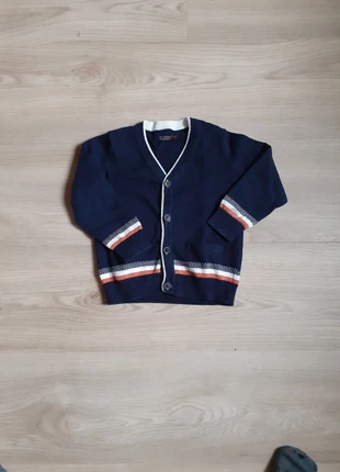 Mayoral donkerblauwe gillet , marque: Mayoral, état: Très bon état, taille: 18-24 mois / 86 cm, 5,00 €, 5,95 € Protection acheteurs incluse