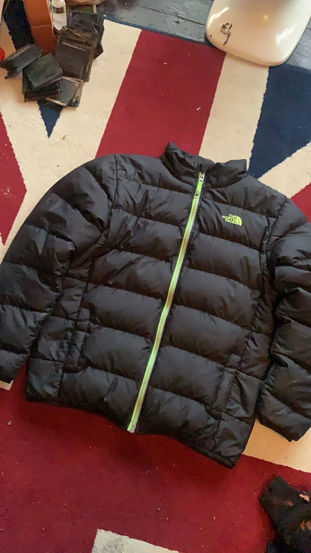 the north face black and green 550 boys xl puffer coat Vinted