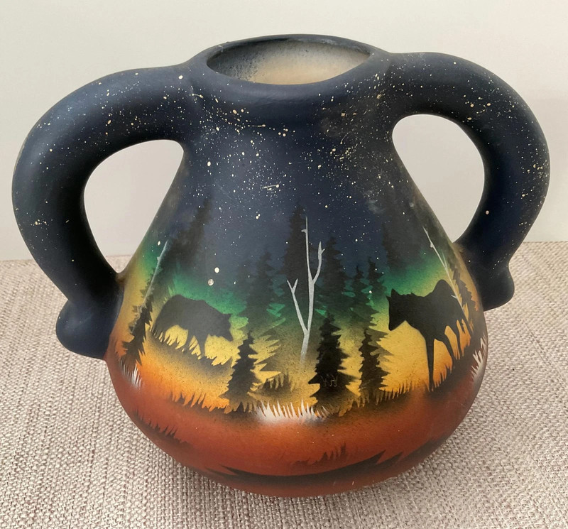 Rwa Pottery Vase  1999 America Wild Collection Woodland Shadows 1