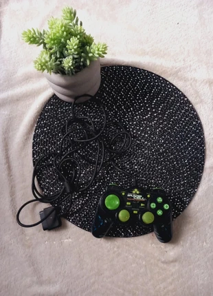 Manette filaire Thrustmaster Splinter Cell – édition spéciale – très bon état, brand: tom claire's, condition: Very good, €12.00, €13.30 includes Buyer Protection